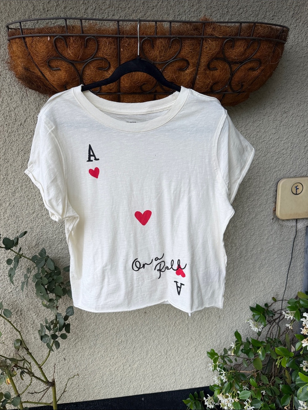 Maeve Anthropologie Jennifer Nickson “On a Roll” Graphic Tee NWOT 100% cotton